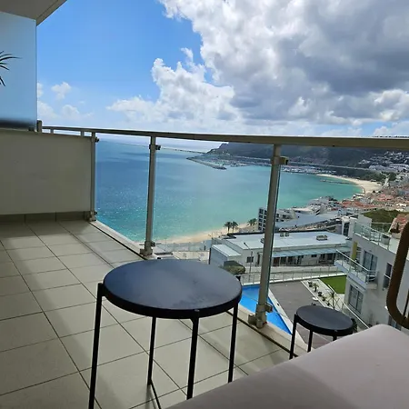 Sea&cliffs - Stunning Seaview Luxury Lejlighed *