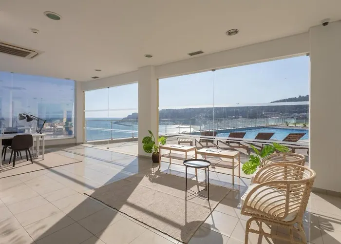 Sea&cliffs - Stunning Seaview Luxury Διαμέρισμα Σεσίμπρα
